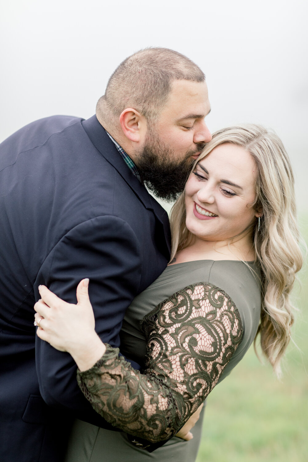 christina and aaron engagement darian reilly photography-17.jpg